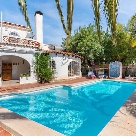 Villa Axel - Plusholidays *