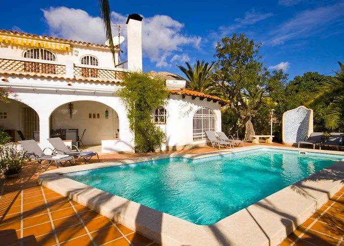 Axel - Plusholidays *