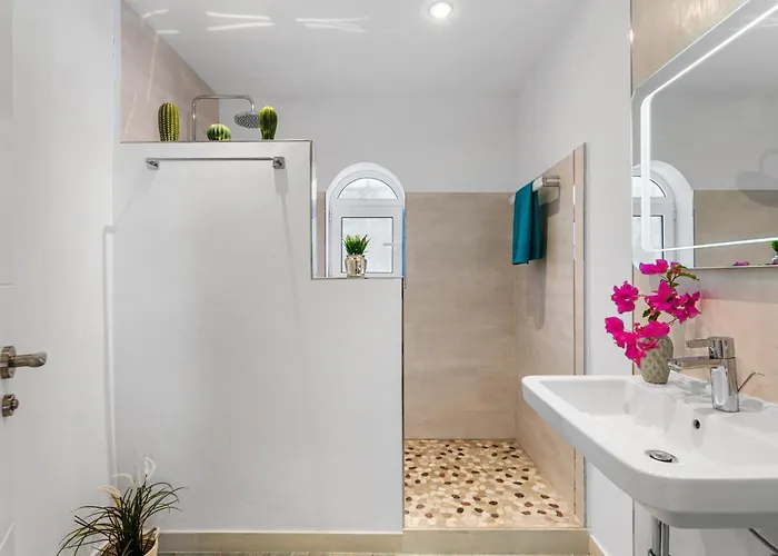 Axel - Plusholidays Villa *